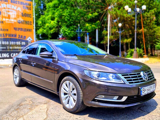 Коричневый Фольксваген CC, объемом двигателя 2 л и пробегом 176 тыс. км за 12500 $, фото 3 на Automoto.ua