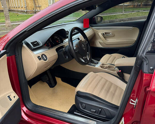 Красный Фольксваген CC / Passat CC, объемом двигателя 2 л и пробегом 158 тыс. км за 10999 $, фото 13 на Automoto.ua