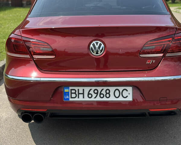 Красный Фольксваген CC / Passat CC, объемом двигателя 1.98 л и пробегом 188 тыс. км за 10150 $, фото 4 на Automoto.ua
