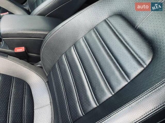 Красный Фольксваген CC / Passat CC, объемом двигателя 1.98 л и пробегом 123 тыс. км за 12000 $, фото 68 на Automoto.ua