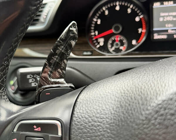 Красный Фольксваген CC / Passat CC, объемом двигателя 3.6 л и пробегом 204 тыс. км за 9999 $, фото 13 на Automoto.ua