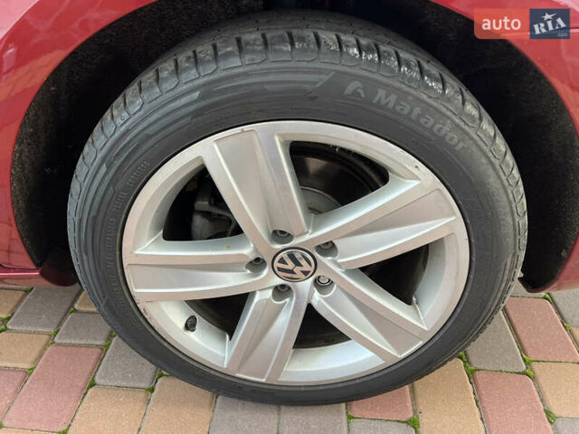 Красный Фольксваген CC / Passat CC, объемом двигателя 1.98 л и пробегом 135 тыс. км за 8900 $, фото 11 на Automoto.ua