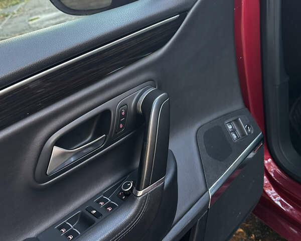 Фольксваген CC / Passat CC 2013 в Киеве на Automoto.ua Красный Фольксваген CC / Passat CC, объемом двигателя 3.6 л и пробегом 204 тыс. км за 10600 $, фото 8 на Automoto.ua