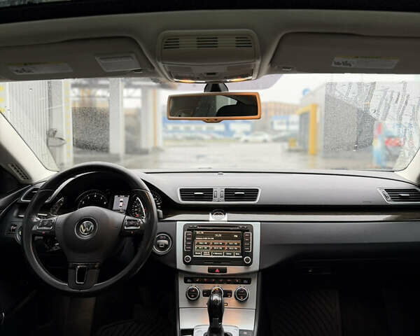 Красный Фольксваген CC / Passat CC, объемом двигателя 3.6 л и пробегом 204 тыс. км за 9999 $, фото 8 на Automoto.ua