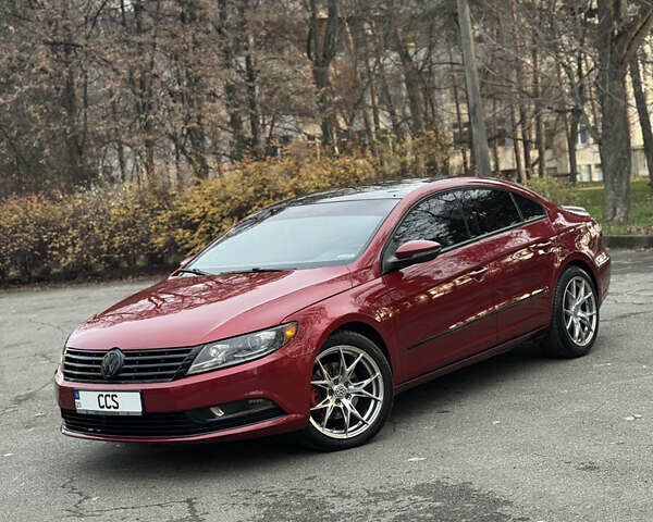 Красный Фольксваген CC / Passat CC, объемом двигателя 2 л и пробегом 158 тыс. км за 10999 $, фото 2 на Automoto.ua