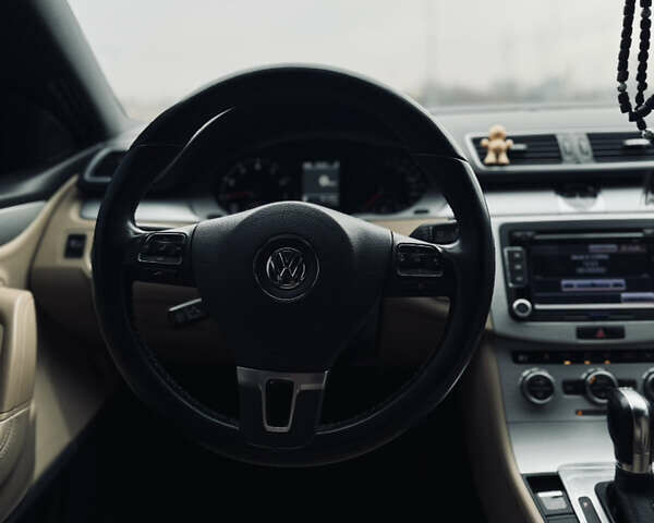Красный Фольксваген CC / Passat CC, объемом двигателя 1.98 л и пробегом 181 тыс. км за 10200 $, фото 38 на Automoto.ua