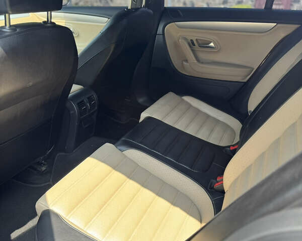Красный Фольксваген CC / Passat CC, объемом двигателя 1.98 л и пробегом 188 тыс. км за 10150 $, фото 16 на Automoto.ua