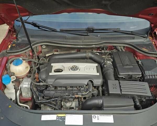 Червоний Фольксваген CC / Passat CC, об'ємом двигуна 1.98 л та пробігом 131 тис. км за 10300 $, фото 18 на Automoto.ua