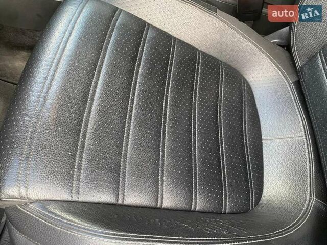 Красный Фольксваген CC / Passat CC, объемом двигателя 1.98 л и пробегом 123 тыс. км за 12000 $, фото 62 на Automoto.ua
