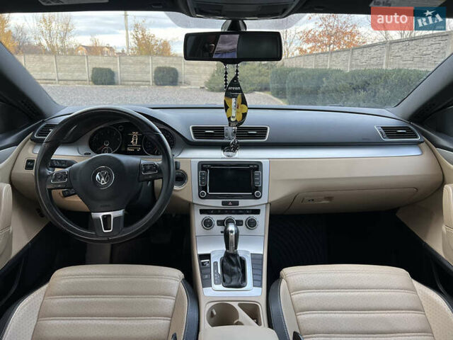 Красный Фольксваген CC / Passat CC, объемом двигателя 1.98 л и пробегом 135 тыс. км за 8900 $, фото 7 на Automoto.ua