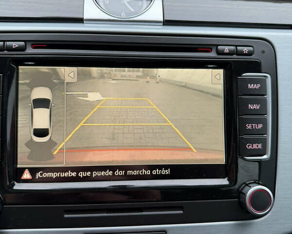 Красный Фольксваген CC / Passat CC, объемом двигателя 3.6 л и пробегом 204 тыс. км за 9999 $, фото 15 на Automoto.ua