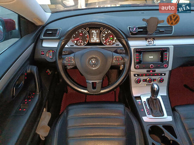 Красный Фольксваген CC / Passat CC, объемом двигателя 2 л и пробегом 151 тыс. км за 13490 $, фото 15 на Automoto.ua