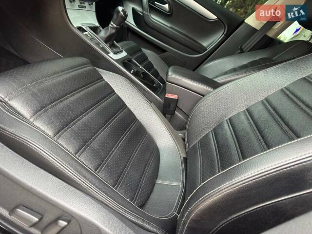 Красный Фольксваген CC / Passat CC, объемом двигателя 1.98 л и пробегом 152 тыс. км за 9400 $, фото 26 на Automoto.ua