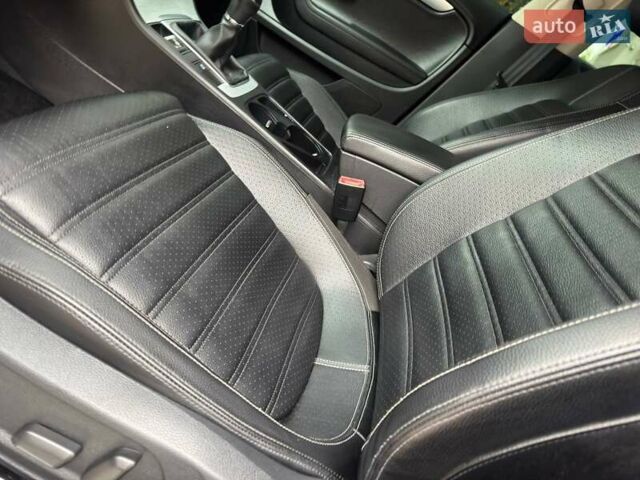 Красный Фольксваген CC / Passat CC, объемом двигателя 1.98 л и пробегом 152 тыс. км за 9400 $, фото 28 на Automoto.ua