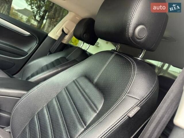 Красный Фольксваген CC / Passat CC, объемом двигателя 1.98 л и пробегом 152 тыс. км за 9400 $, фото 27 на Automoto.ua