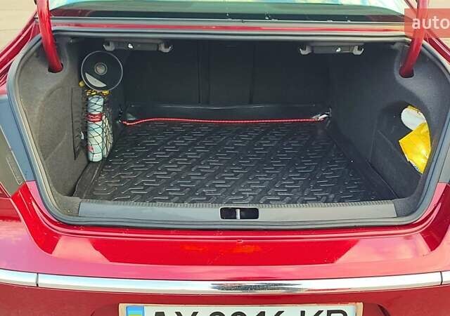 Червоний Фольксваген CC / Passat CC, об'ємом двигуна 1.98 л та пробігом 150 тис. км за 13500 $, фото 11 на Automoto.ua