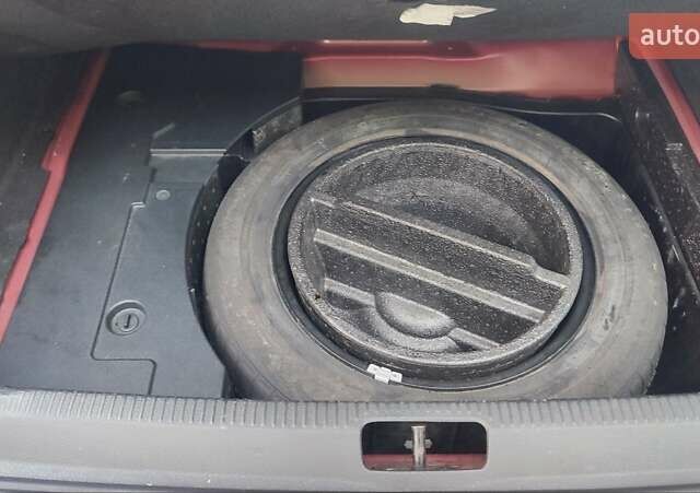 Червоний Фольксваген CC / Passat CC, об'ємом двигуна 1.98 л та пробігом 150 тис. км за 13500 $, фото 22 на Automoto.ua