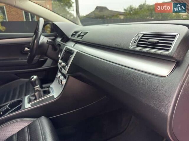 Красный Фольксваген CC / Passat CC, объемом двигателя 1.98 л и пробегом 152 тыс. км за 9400 $, фото 46 на Automoto.ua