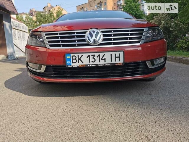 Красный Фольксваген CC / Passat CC, объемом двигателя 2 л и пробегом 97 тыс. км за 12950 $, фото 9 на Automoto.ua