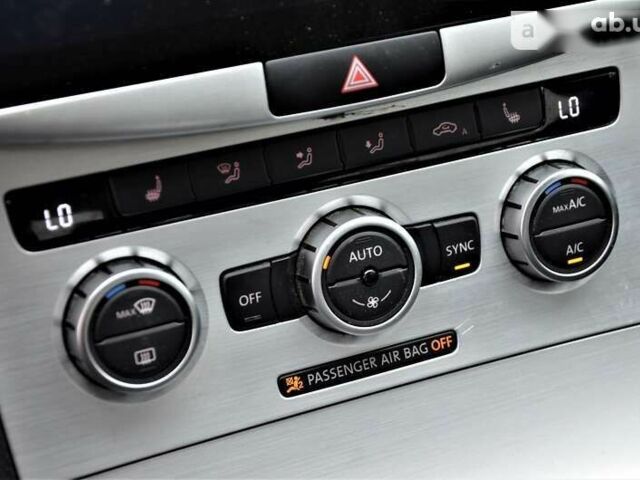 Фольксваген CC / Passat CC 2013 в Киеве на Automoto.ua Фольксваген CC / Passat CC, объемом двигателя 2 л и пробегом 43 тыс. км за 15500 $, фото 28 на Automoto.ua