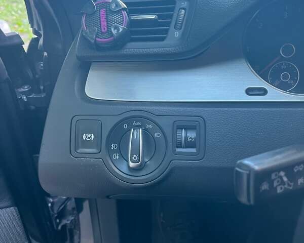 Фольксваген CC / Passat CC 2009 в Кривом Роге на Automoto.ua Фольксваген CC / Passat CC, объемом двигателя 1.97 л и пробегом 260 тыс. км за 8500 $, фото 2 на Automoto.ua