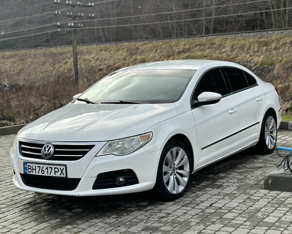 Фольксваген CC / Passat CC, об'ємом двигуна 1.98 л та пробігом 178 тис. км за 8300 $, фото 2 на Automoto.ua