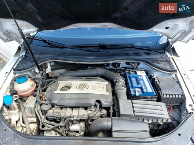 Фольксваген CC / Passat CC, объемом двигателя 1.98 л и пробегом 205 тыс. км за 8800 $, фото 23 на Automoto.ua