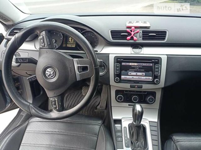 Фольксваген CC / Passat CC, объемом двигателя 2 л и пробегом 270 тыс. км за 10100 $, фото 14 на Automoto.ua