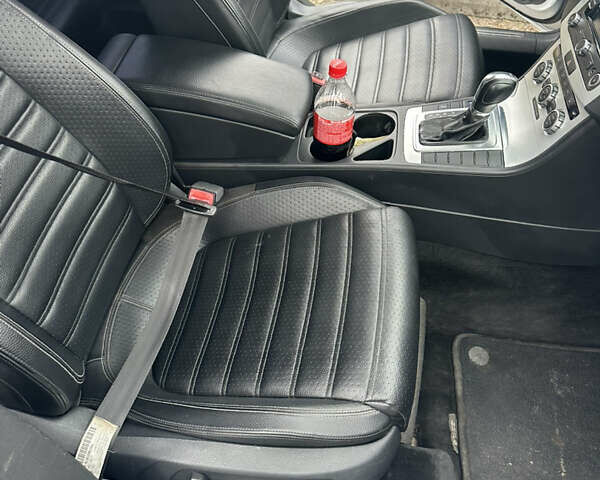 Фольксваген CC / Passat CC, объемом двигателя 1.98 л и пробегом 176 тыс. км за 10000 $, фото 9 на Automoto.ua