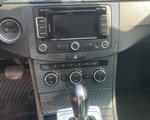 Фольксваген CC / Passat CC, объемом двигателя 1.98 л и пробегом 215 тыс. км за 9999 $, фото 13 на Automoto.ua
