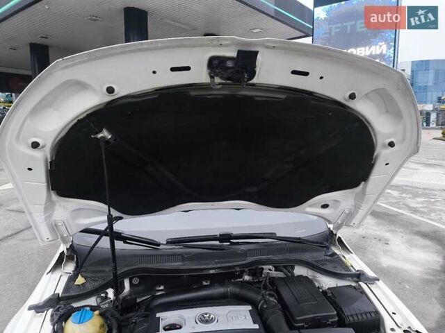 Фольксваген CC / Passat CC, объемом двигателя 1.8 л и пробегом 220 тыс. км за 10900 $, фото 13 на Automoto.ua