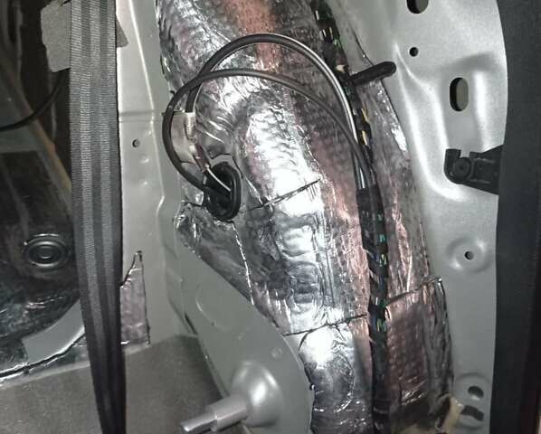 Фольксваген CC / Passat CC, объемом двигателя 1.98 л и пробегом 142 тыс. км за 14500 $, фото 25 на Automoto.ua