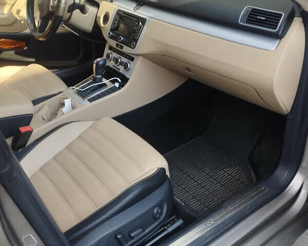 Фольксваген CC / Passat CC, объемом двигателя 2 л и пробегом 160 тыс. км за 13500 $, фото 2 на Automoto.ua