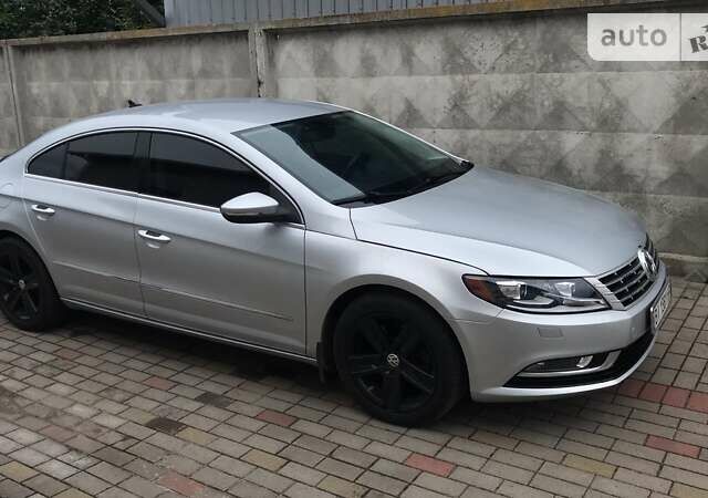 Фольксваген CC / Passat CC, об'ємом двигуна 1.98 л та пробігом 117 тис. км за 12000 $, фото 8 на Automoto.ua