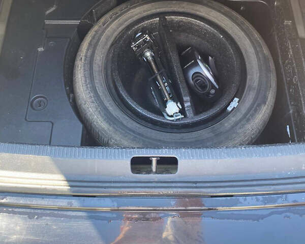 Фольксваген CC / Passat CC, объемом двигателя 1.98 л и пробегом 210 тыс. км за 10800 $, фото 16 на Automoto.ua