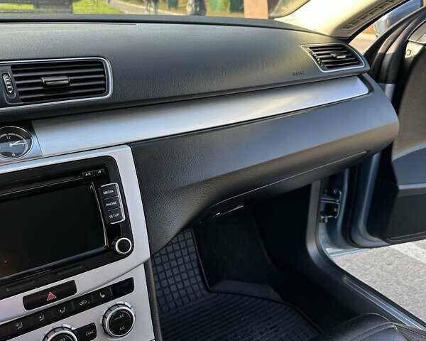 Фольксваген CC / Passat CC, объемом двигателя 1.98 л и пробегом 179 тыс. км за 10800 $, фото 43 на Automoto.ua