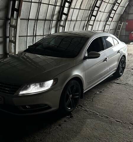 Фольксваген CC / Passat CC, об'ємом двигуна 1.98 л та пробігом 117 тис. км за 12000 $, фото 3 на Automoto.ua