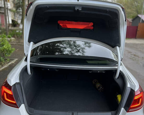 Фольксваген CC / Passat CC, объемом двигателя 1.8 л и пробегом 191 тыс. км за 8900 $, фото 10 на Automoto.ua