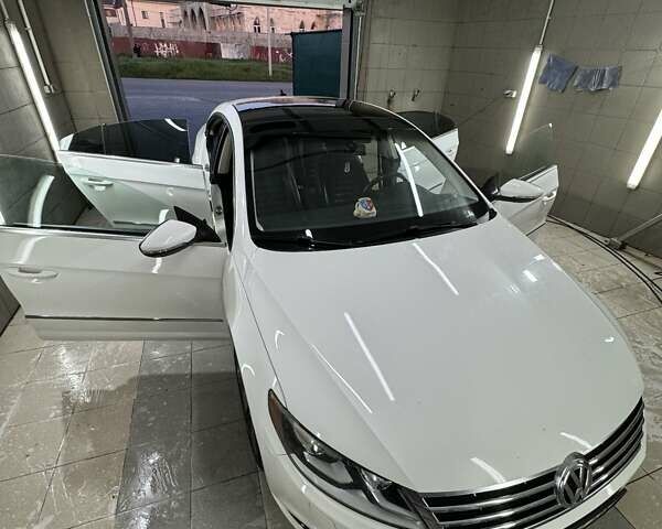 Фольксваген CC / Passat CC, объемом двигателя 1.98 л и пробегом 196 тыс. км за 12500 $, фото 1 на Automoto.ua