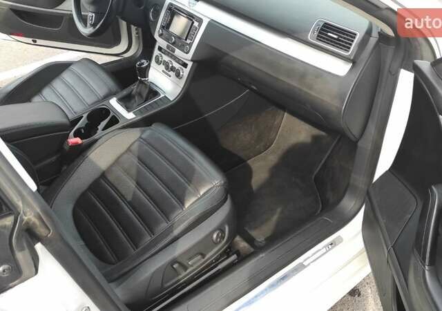 Фольксваген CC / Passat CC, объемом двигателя 2 л и пробегом 124 тыс. км за 9600 $, фото 5 на Automoto.ua
