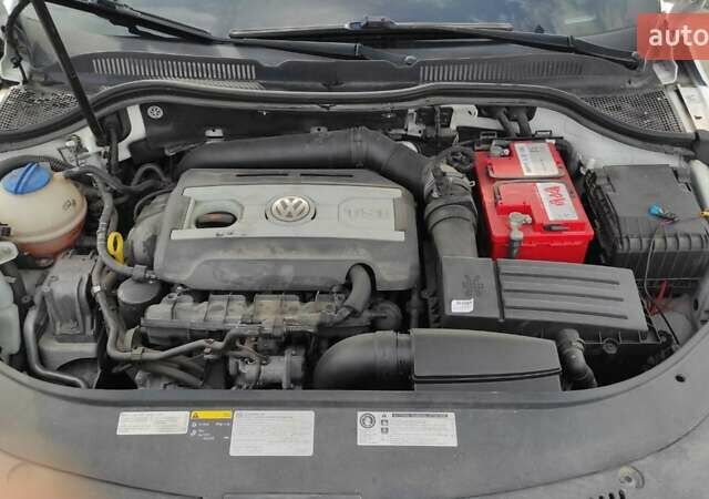 Фольксваген CC / Passat CC, объемом двигателя 2 л и пробегом 124 тыс. км за 9600 $, фото 21 на Automoto.ua
