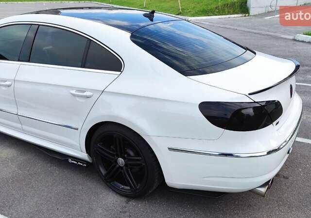 Фольксваген CC / Passat CC, объемом двигателя 2 л и пробегом 124 тыс. км за 9600 $, фото 12 на Automoto.ua