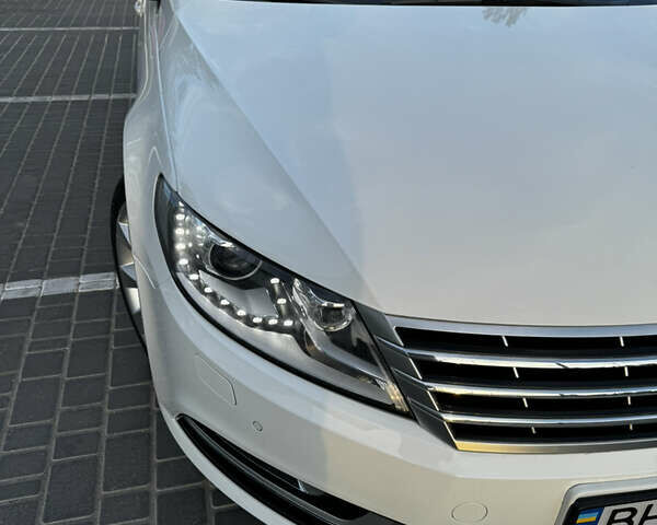 Фольксваген CC / Passat CC, объемом двигателя 2 л и пробегом 175 тыс. км за 15000 $, фото 8 на Automoto.ua