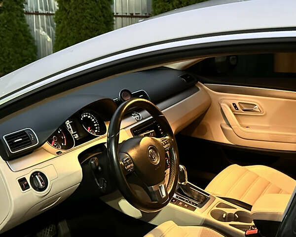 Фольксваген CC / Passat CC 2010 в Ивано-Франковске на Automoto.ua Желтый Фольксваген CC / Passat CC, объемом двигателя 1.98 л и пробегом 196 тыс. км за 8700 $, фото 9 на Automoto.ua