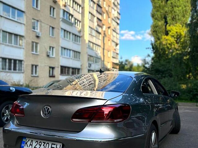 Желтый Фольксваген CC, объемом двигателя 2 л и пробегом 240 тыс. км за 11999 $, фото 2 на Automoto.ua