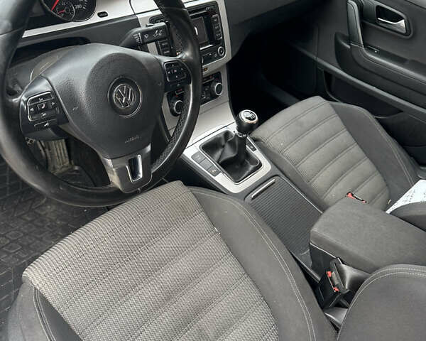 Серый Фольксваген CC / Passat CC, объемом двигателя 1.8 л и пробегом 220 тыс. км за 7777 $, фото 10 на Automoto.ua
