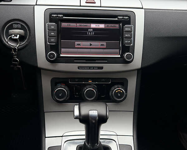 Серый Фольксваген CC / Passat CC, объемом двигателя 1.98 л и пробегом 212 тыс. км за 7700 $, фото 15 на Automoto.ua