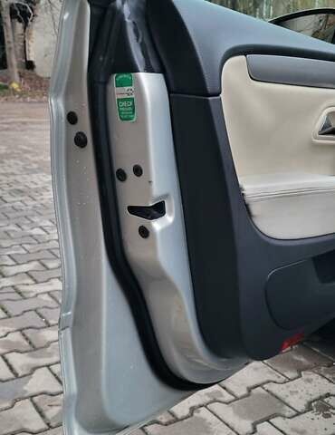 Серый Фольксваген CC / Passat CC, объемом двигателя 1.98 л и пробегом 294 тыс. км за 7300 $, фото 26 на Automoto.ua