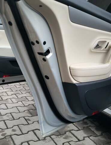 Серый Фольксваген CC / Passat CC, объемом двигателя 1.98 л и пробегом 294 тыс. км за 7300 $, фото 25 на Automoto.ua