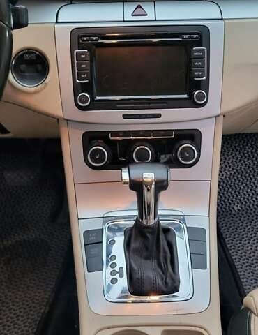 Серый Фольксваген CC / Passat CC, объемом двигателя 1.98 л и пробегом 294 тыс. км за 7300 $, фото 27 на Automoto.ua